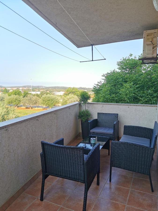 Ulike I Pini Apartment พูลา ภายนอก รูปภาพ